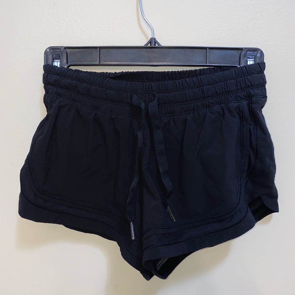 Lululemon Black Shorts with Mesh Trim Size 4